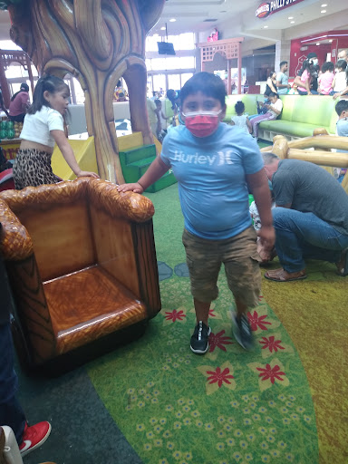 Shopping Mall «Vintage Faire Mall», reviews and photos, 3401 Dale Rd #483, Modesto, CA 95356, USA