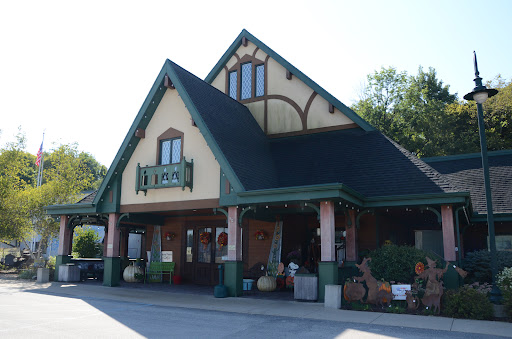 Candle Store «Warm Glow Candle Store», reviews and photos, 2131 N Centerville Rd, Centerville, IN 47330, USA