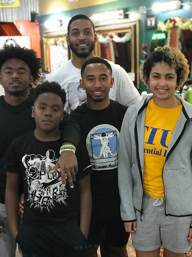 Barber Shop «Off the Hook Barber Shop», reviews and photos, 251 Peters St SW, Atlanta, GA 30313, USA