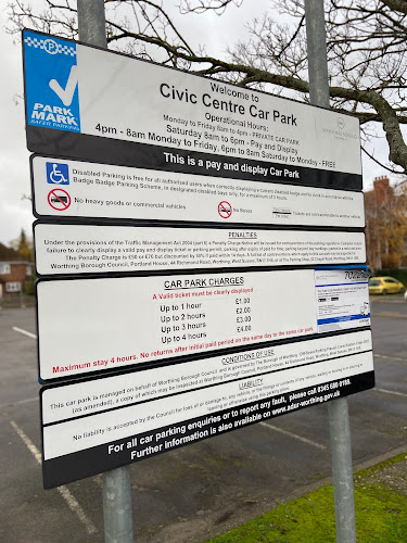 Reviews of Civic Centre Car Park in Worthing - Parking garage