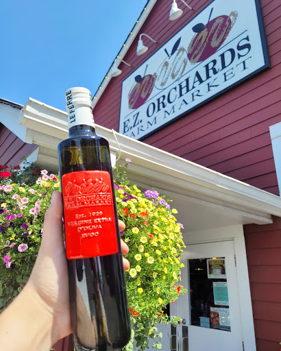 Market «E Z Orchards Farm Market», reviews and photos, 5504 Hazelgreen Rd NE, Salem, OR 97305, USA