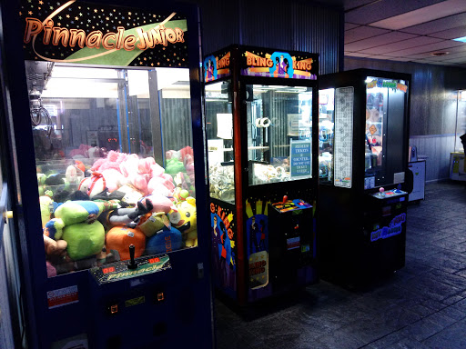 Bowling Alley «Lucky Strike Lanes», reviews and photos, 1904 S Anderson St, Elwood, IN 46036, USA