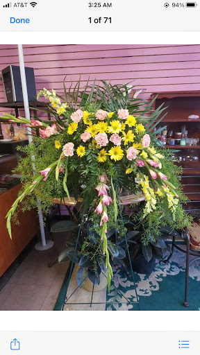 Florist «City Enchanted Gardens Florist», reviews and photos, 2246 W Taylor St, Chicago, IL 60612, USA