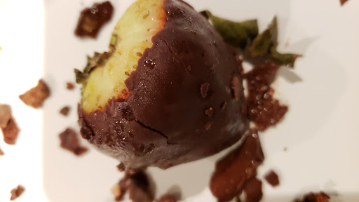 Gift Shop «Edible Arrangements», reviews and photos, 4036 Grand Ave G, Chino, CA 91710, USA