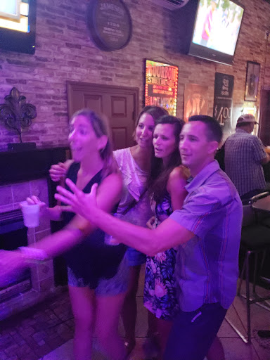 Bar & Grill «Bourbon Street Bar & Grille», reviews and photos, 5307 N Kings Hwy, Myrtle Beach, SC 29577, USA