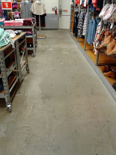 Clothing Store «Old Navy», reviews and photos, 3885 NE 163rd St, North Miami Beach, FL 33160, USA