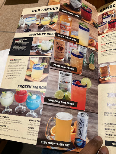 Mexican Restaurant «On The Border Mexican Grill & Cantina», reviews and photos, 4175 Morse Crossing, Columbus, OH 43219, USA