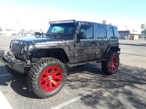 Truck Accessories Store «4 Wheel Parts Performance Center - Mesa, AZ», reviews and photos, 420 S Country Club Dr, Mesa, AZ 85210, USA