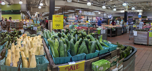 Grocery Store «Whole Foods Market», reviews and photos, 7511 Leesburg Pike, Falls Church, VA 22043, USA