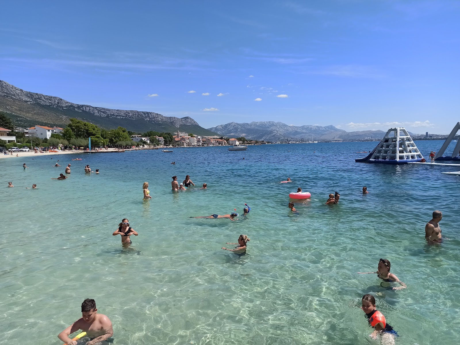 Beach Baletna Skola'in fotoğrafı ve yerleşim