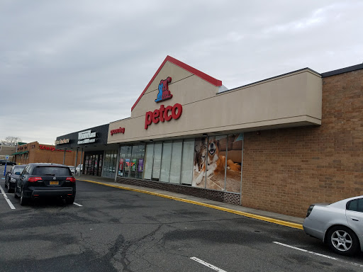 Pet Supply Store «Petco Animal Supplies», reviews and photos, 710 Franklin Ave, Franklin Square, NY 11010, USA