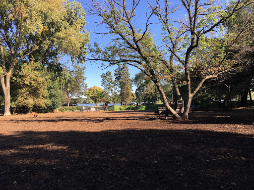 Park «Lake of the Isles Dog Park», reviews and photos, 2845 W Lake of the Isles Pkwy, Minneapolis, MN 55405, USA