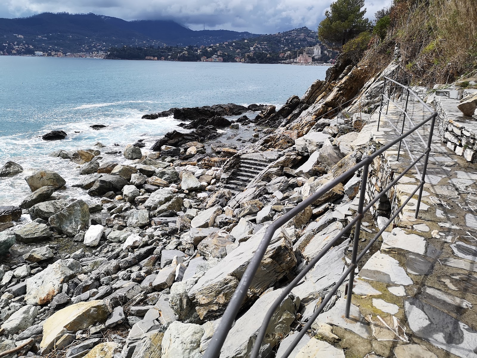 Foto van Pozzetto Spiaggia wilde omgeving