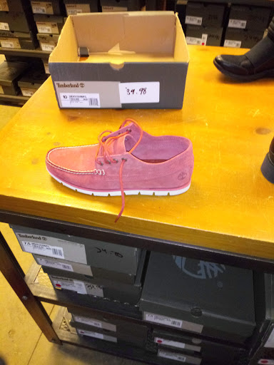 Shoe Store «Timberland Factory Store», reviews and photos, 67 Liberty Village, Flemington, NJ 08822, USA