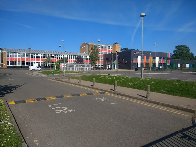 Comments and reviews of Cardiff High School