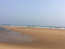 Foto de Bavanapadu Beach com linha costeira longa e reta
