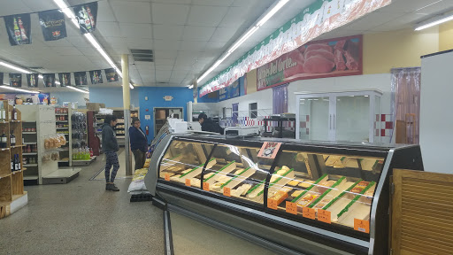 Supermarket «La Plaza Supermarket», reviews and photos, 13609 Lakewood Heights Blvd, Cleveland, OH 44107, USA