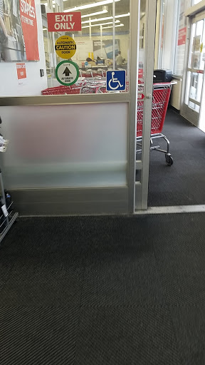 Office Supply Store «Staples», reviews and photos, 963 Norland Ave, Chambersburg, PA 17201, USA