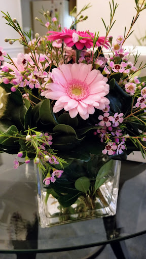 Conrad the Florist, 924 Township Line Rd, Elkins Park, PA 19027, USA, 