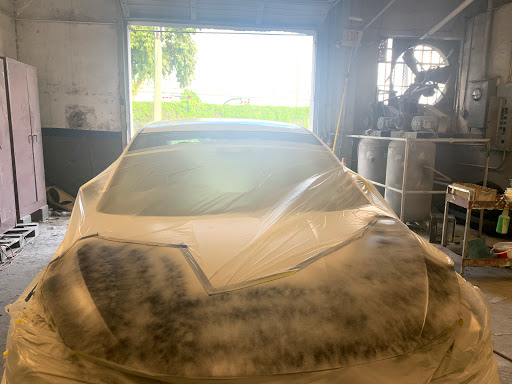 Auto Body Shop «Miami Paint & Body Shop», reviews and photos, 3423 NW 36th St, Miami, FL 33142, USA