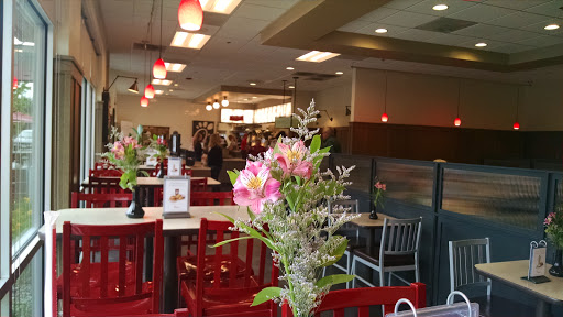Fast Food Restaurant «Chick-fil-A», reviews and photos, 3026 196th St SW, Lynnwood, WA 98036, USA