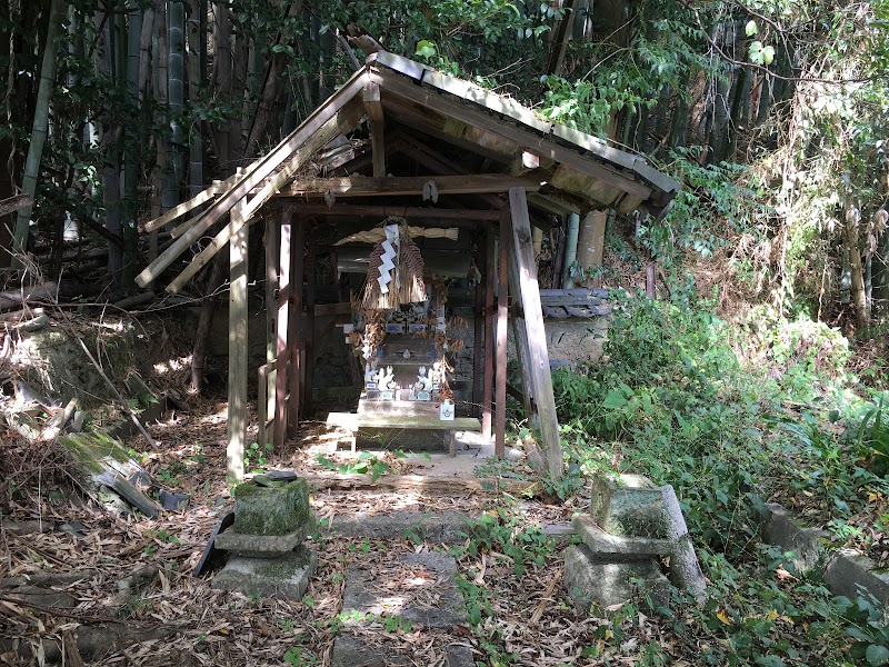 玉光神社