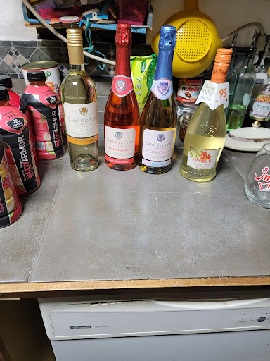 Wine Store «BevMo!», reviews and photos, 3126 NW Randall Way, Silverdale, WA 98383, USA