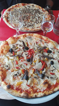 Plats et boissons du Pizzeria Pizza La Mamma à Alfortville - n°8