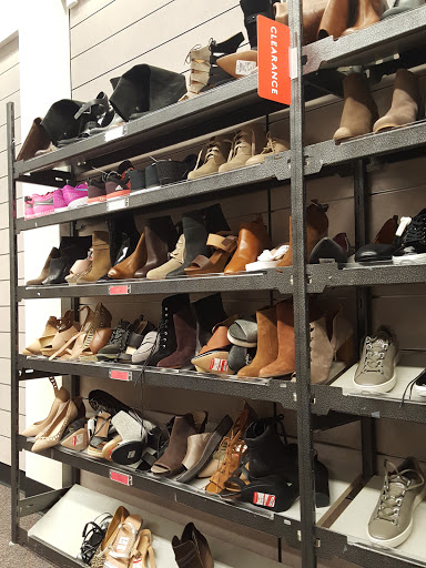 Department Store «Nordstrom Rack», reviews and photos, 199 Skokie Blvd, Northbrook, IL 60062, USA