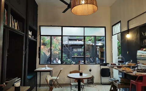 MACOCO Café image