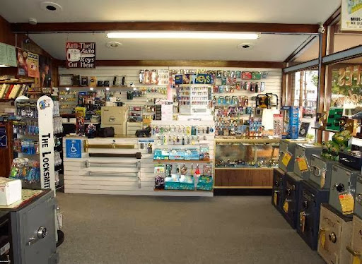 Safe & Vault Shop «South Penn Lock & Safe Co.», reviews and photos, 936 N Providence Rd, Media, PA 19063, USA