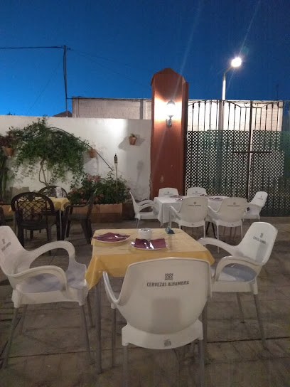 Información y opiniones sobre La Tarazana de Mairena Del Aljarafe