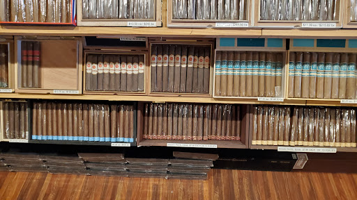 Tobacco Shop «Tobacco Grove», reviews and photos, 8069 Wedgewood Ln N, Maple Grove, MN 55369, USA