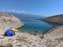 Velika Rasovaca'in fotoğrafı birden fazla küçük koy ile birlikte