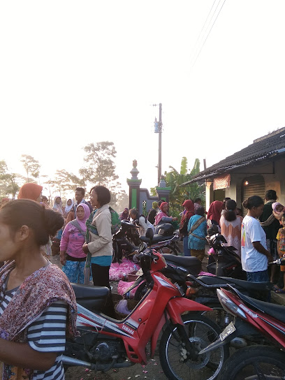 Pasar Kembang MButuh. Musuk