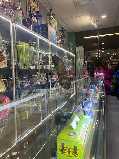 Tobacco Shop «Vape Cabin- Smoke Shop & Hookah Lounge», reviews and photos, 1956 Duluth Hwy Suite B106, Lawrenceville, GA 30043, USA