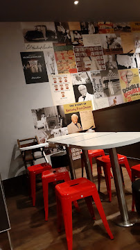 Atmosphère du Restaurant KFC Angers Espace Anjou - n°9
