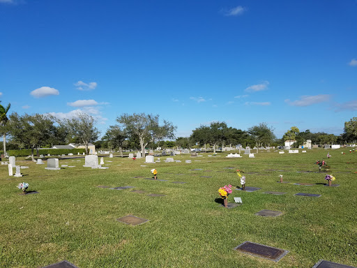 Funeral Home «Palms Woodlawn Funeral Home», reviews and photos, 27100 Old Dixie Hwy, Homestead, FL 33032, USA