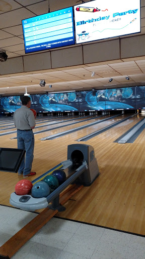 Bowling Alley «Cort-Lanes», reviews and photos, 928 NY-13, Cortland, NY 13045, USA