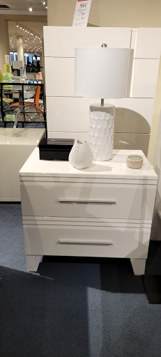 Furniture Store «City Furniture Hialeah», reviews and photos, 5250 W 20th Ave, Hialeah, FL 33016, USA