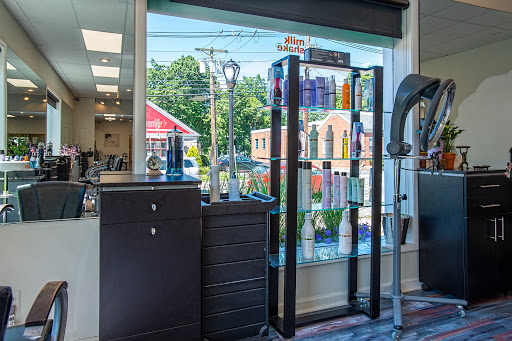 Hair Salon «Nelund Minton Hair Salon», reviews and photos, 208 Godwin Ave, Midland Park, NJ 07432, USA