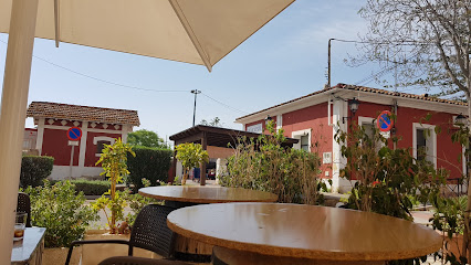 Restaurante Casa Vicente - Plaça de l,Estació, 8, 12560 Benicàssim, Castelló, Spain