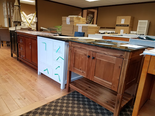 Discount Store «Midway Warehouse», reviews and photos, 4820 Atlanta Hwy, Alpharetta, GA 30004, USA