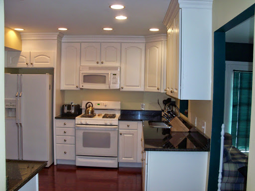 Kitchen Remodeler «TradeMark Construction LLC & Kitchen and Bath Showroom», reviews and photos, 6806 Eastern Ave, Baltimore, MD 21224, USA