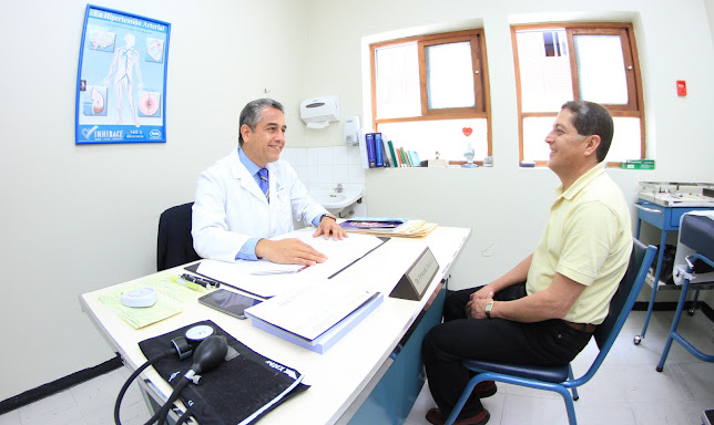 Opiniones de Clinica de Especialidades Medicas en San Borja - Médico