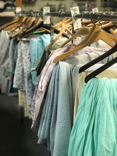 Thrift Store «Hope Chest Thrift Store», reviews and photos, 1215 8th Ave W, Bradenton, FL 34205, USA