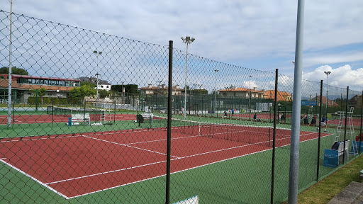 Club de Tenis y Pádel O Rial en Vilanova de Arousa, Pontevedra