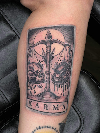 Explore small hawaiian tattoo ideas, creative tattoo ideas in Schaumburg, available at Urban Rebels Ink