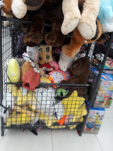 Discount Store «Fallas Discount Stores», reviews and photos, 10715-10739 MacArthur Blvd, Oakland, CA 94605, USA