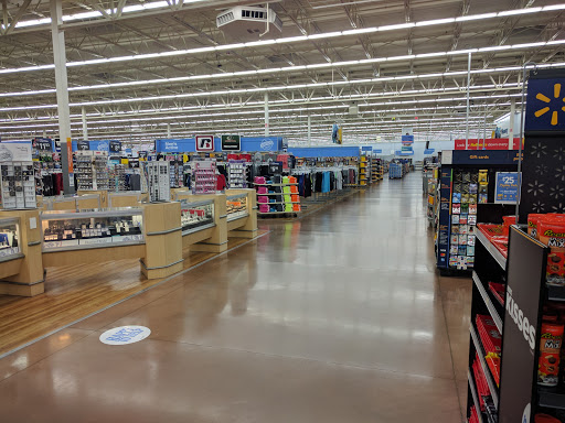 Department Store «Walmart Supercenter», reviews and photos, 10392 Fremont Pike, Perrysburg, OH 43551, USA
